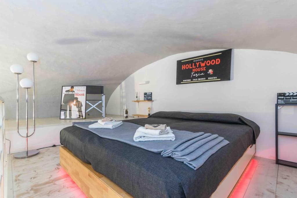 Hollywood Housein The Heart Of Turin Διαμέρισμα Εξωτερικό φωτογραφία